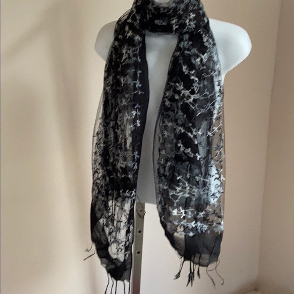 Scarf